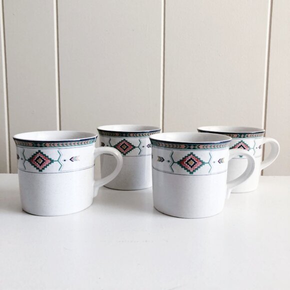 Vintage 90s Southwest Pattern Mugs - Picture 4 of 9